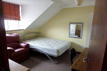 3 bed house, North Road West, Near university, Plymouth, PL15DE - Image 6